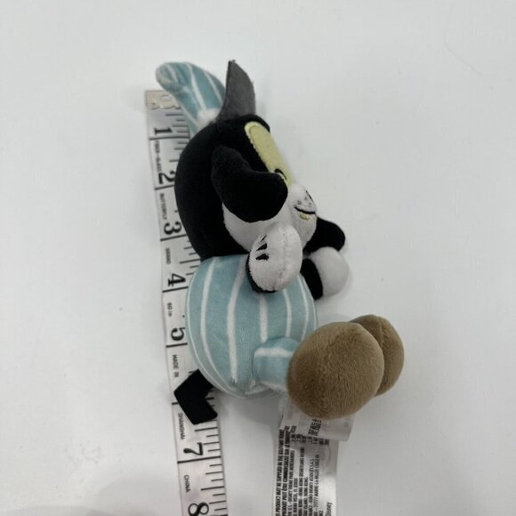 Disney Wishables Runaway Railway Conductor Goofy Plush - Picture 4 of 5